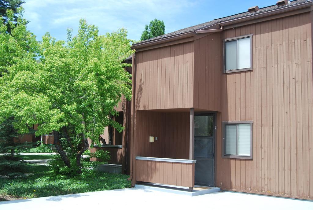 Three Kings By White Pines Apartment Park City Room photo